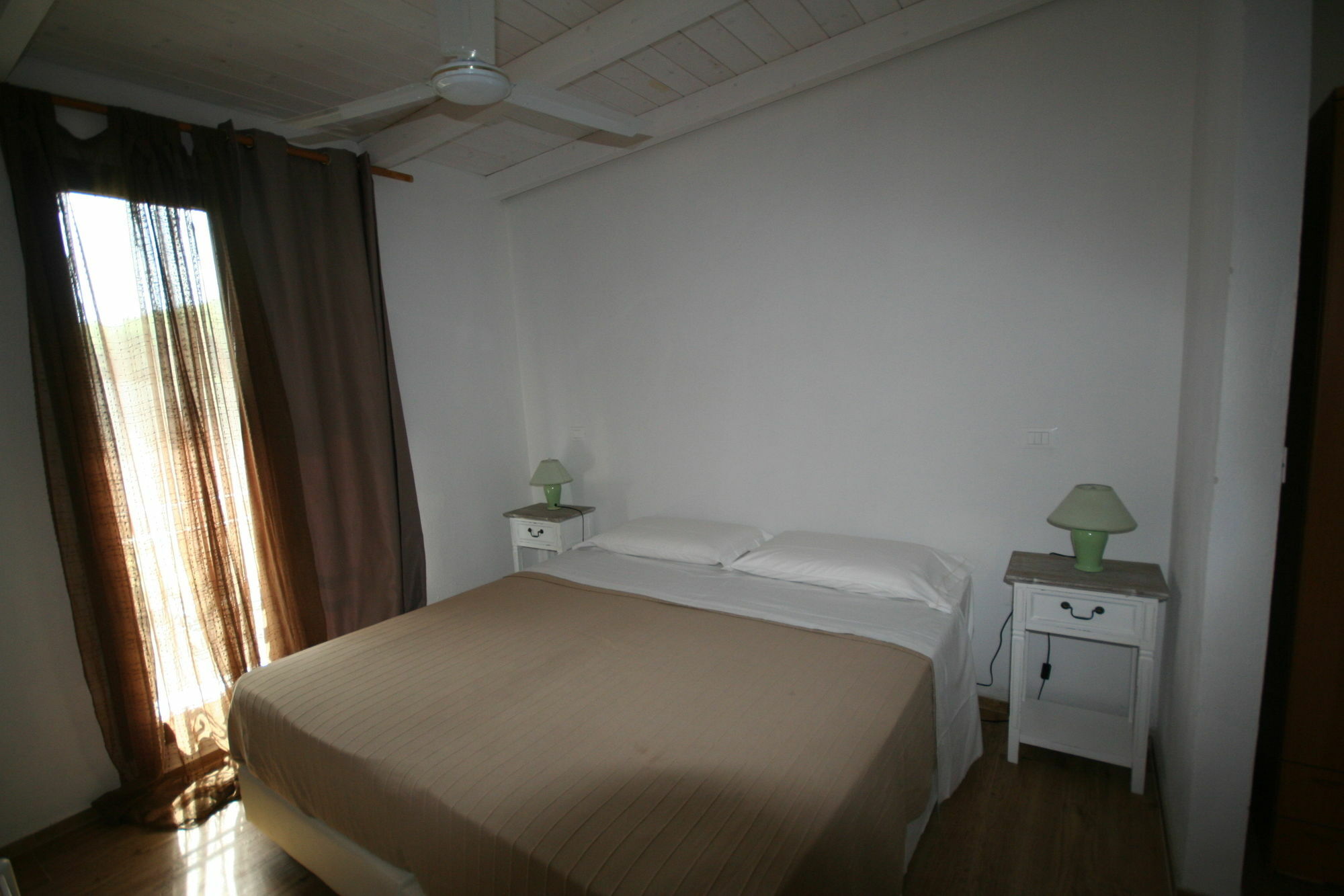 Villa La Conchiglia Rooms Cala Liberotto Exterior photo